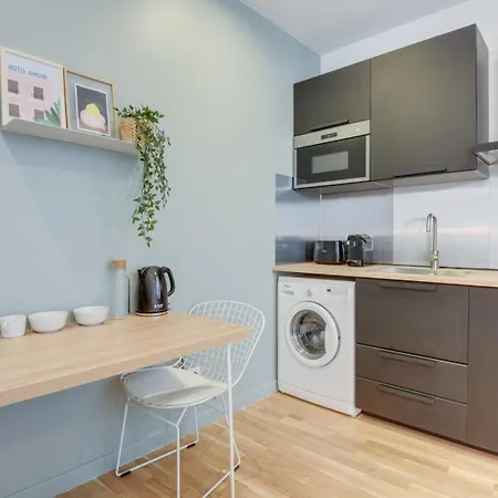 Centre - Functional Apartment