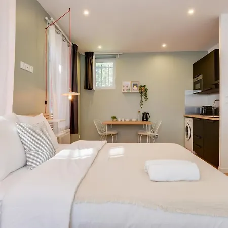 Centre - Functional Apartment